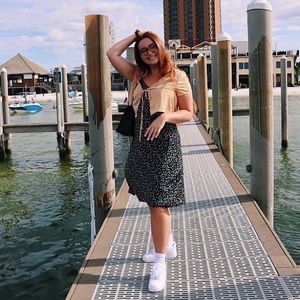 Meet your Posher, Alyson